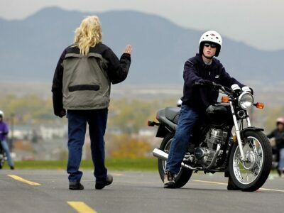 Steps To Keep Your Teenager Safe on a Motorcyle Safe on a Motorcyle