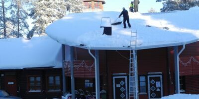 snow roof removal