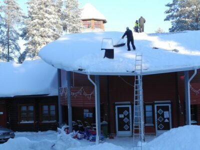 snow roof removal